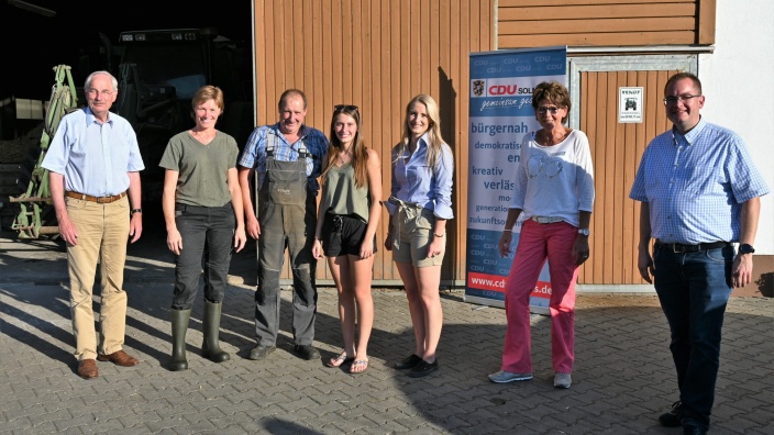 Hofbesichtigung auf dem landwirtschaftlichen Betrieb von Familie Schäfer in Solms-Niederbiel
